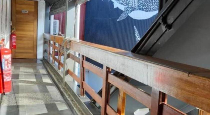 Kampong Pasir Hantu 停泊岛海滩箱子旅馆酒店 外观 照片