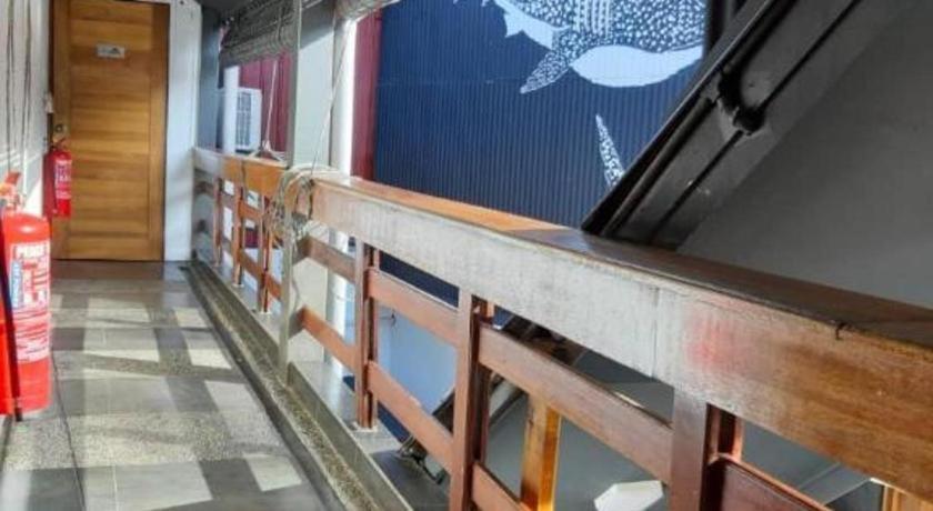 Kampong Pasir Hantu 停泊岛海滩箱子旅馆酒店 外观 照片