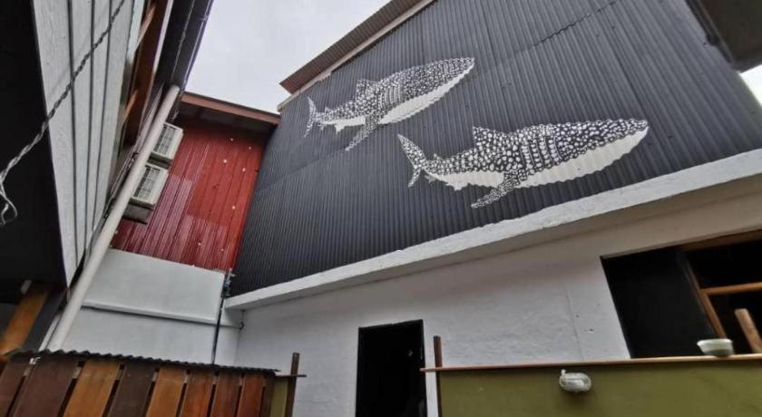 Kampong Pasir Hantu 停泊岛海滩箱子旅馆酒店 外观 照片